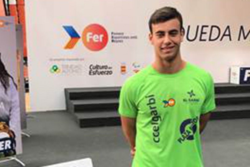 Víctor Faus Mayor bate el Récord Autonómico de Lanzamiento de Disco U20