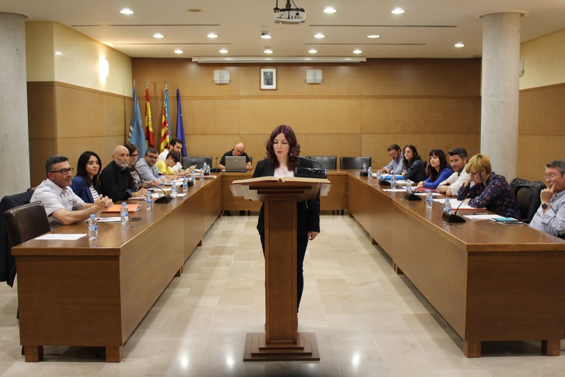 Remodelación del Gobierno de Tavernes: Pilar Ausina asume Turismo y Juventud