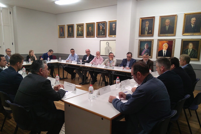 Empresarios de la Safor se reúnen con el Instituto Valenciano de Finanzas