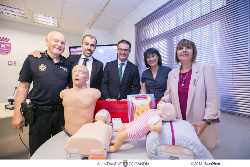 Gandia y Caixabank amplían el material para reanimaciones cardiopulmonares