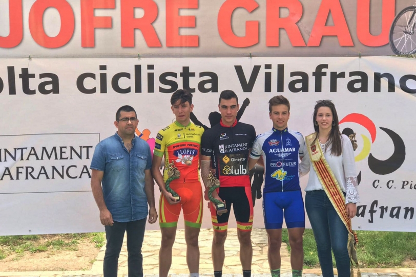 Juan Ayuso se adjudica la Vuelta Villafranca tras ganar sus dos etapas 