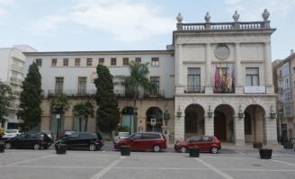 Dos agentes de la UDEF en el Ayuntamiento de Gandia