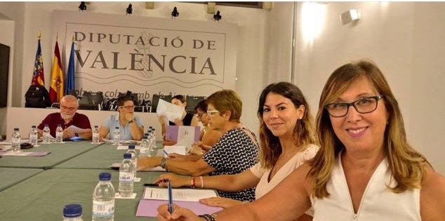  Dos mujeres de Bellreguard ayudarán en la lucha contra la violencia de géne