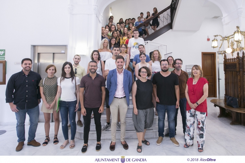 Gandia incorpora 80 trabajadores con el ''Avalem Joves'' de la Generalitat