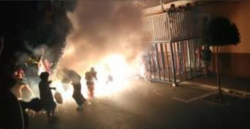 Una explosión deja 15 heridos en la Festa del Gos de Simat de la Valldigna