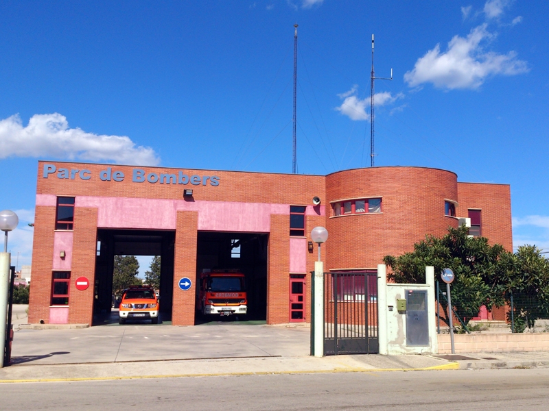 Los Bomberos liberan a un menor de 2 años que tenía la cabeza atrapada