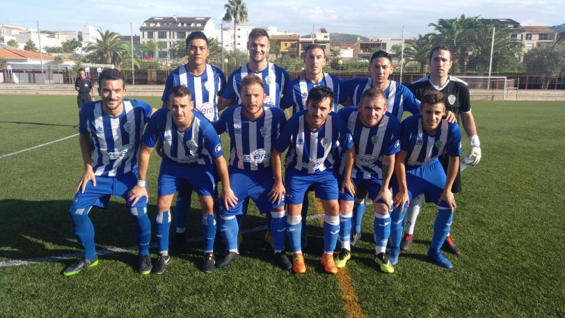El amateur del CF Base Gandia debuta en Segunda con una contundente victoria