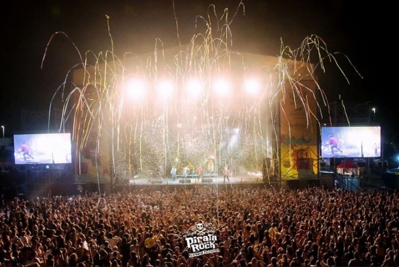 Tavernes y Cullera se disputan el interés por el Pirata Rock de Gandia