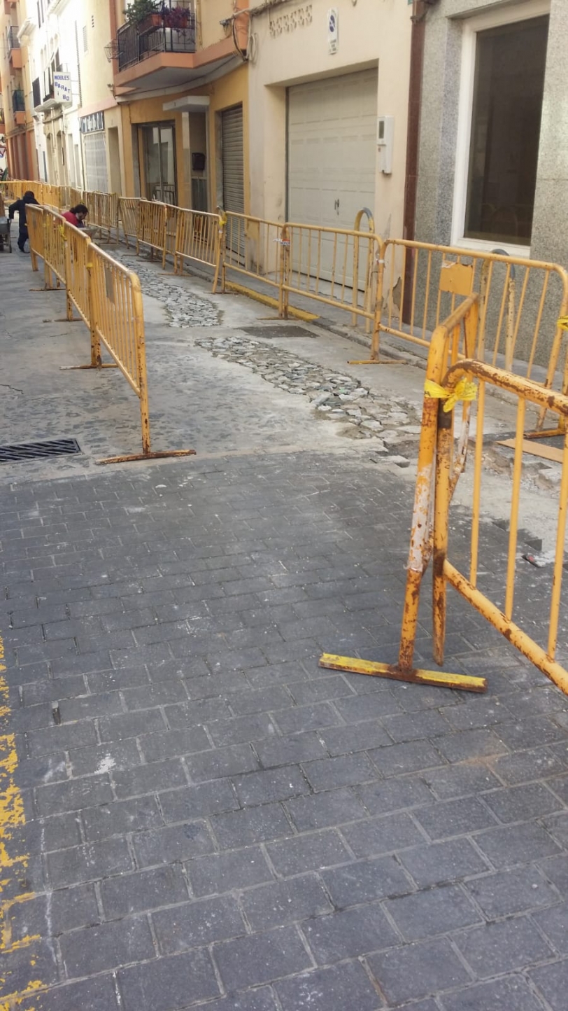 Avanzan a buen ritmo las obras del Mercado Municipal de Oliva