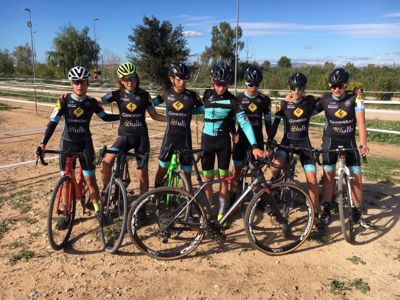 Ciclistas de la Safor siguen dominando la Challenge de la CV de Ciclocross