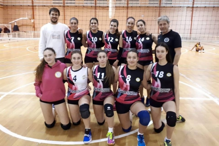 El Alverlamp Club Voley Gandia vence frente al Finestrat