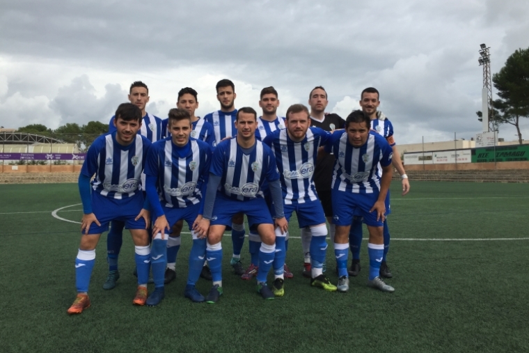 El CF Base Gandia cierra el año enfrentándose mañana al CD Conde