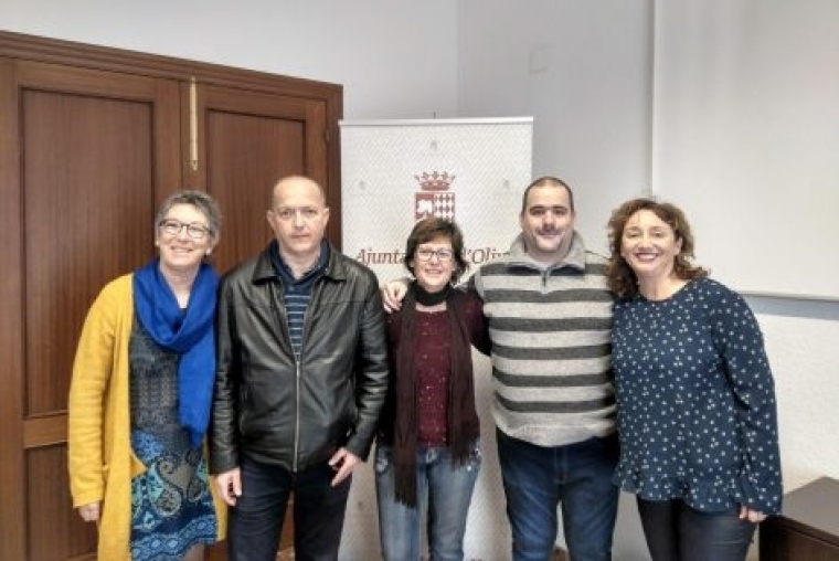 El Colectivo Öbertament de Oliva recibe una subvención de 2.500 euros