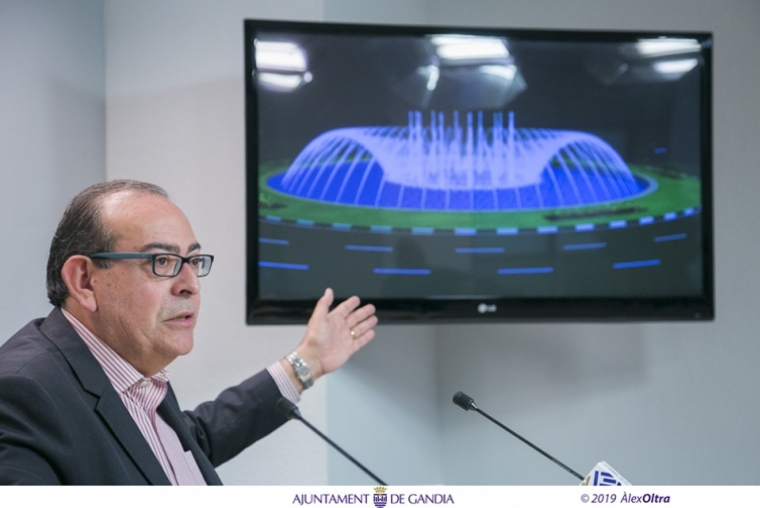Gandia presenta la nueva fuente de Crist Rei que estará en unos meses