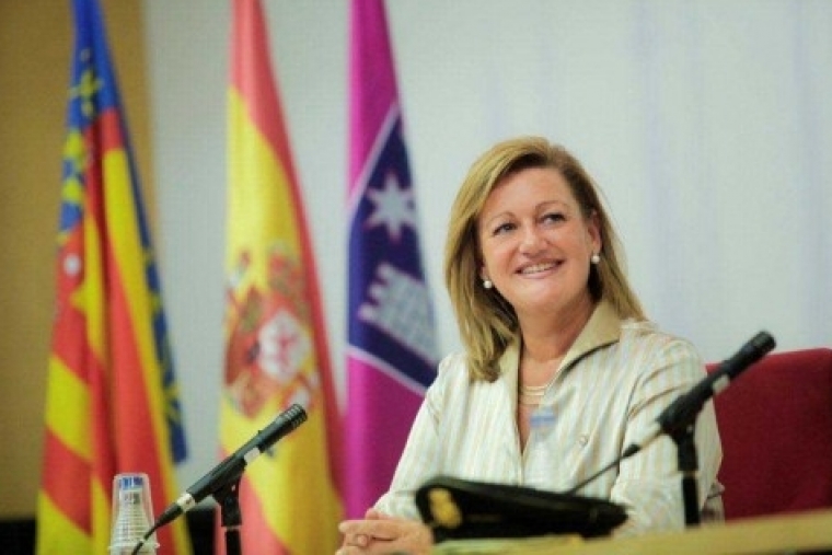 La exsenadora Carla Ripoll medita ser cabeza de lista por VOX en Gandia