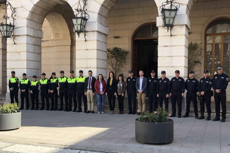 La Policía Local de Gandia incorpora 14 nuevos agentes de servicio