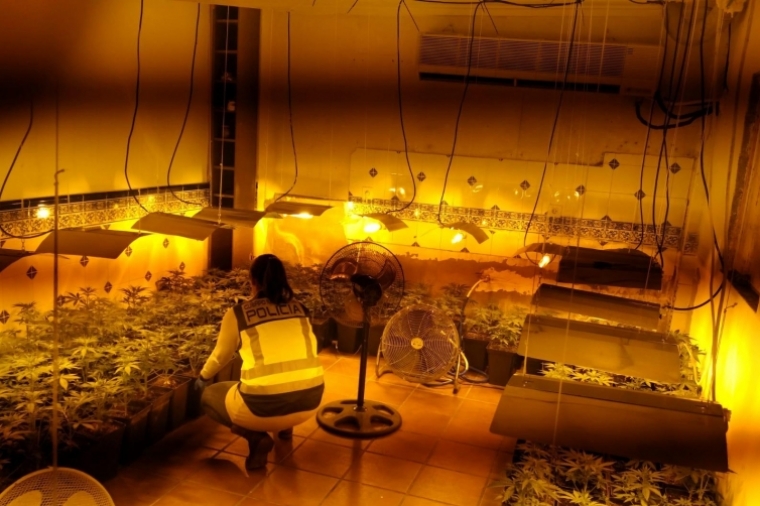 Tres detenidos en una operación antidroga en Beniopa-Gandia