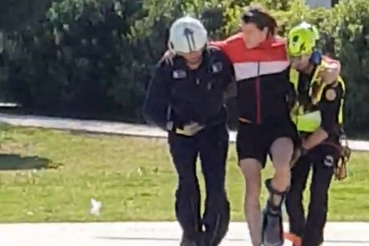 Un senderista resulta herido en el Mondúver y es evacuado en helicóptero