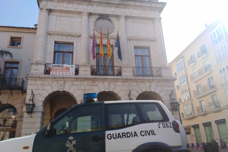 El tironero de Gandia sigue detenido por una agresión sexual en Oliva