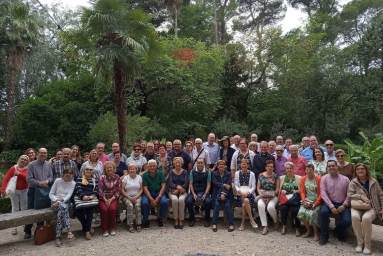 La Hermandad de la Cruz en Gandia cierra el ejercicio cofrade en Cotalba
