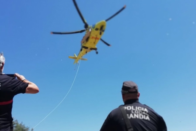 Un rescate complejo de una persona en el Castillo de Bairén en Gandia