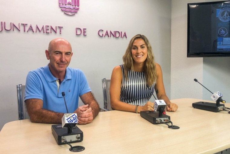 La playa de Gandia acoge la 7ª prueba de la Sup Race Citrosol de Pádel Surf