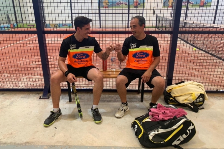 Torres y Lilo campeones de Padel en Bellreguard