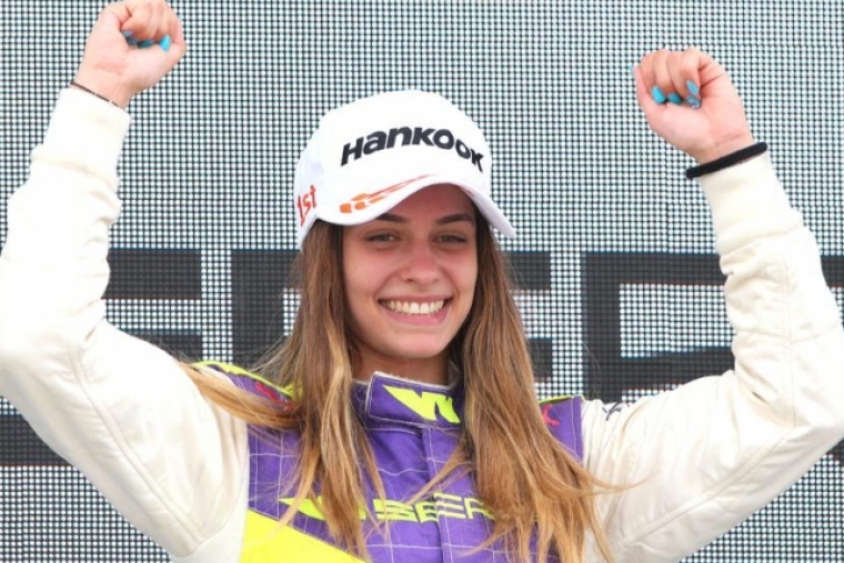 La gandiense Marta García hace historia en la Fórmula 1 femenina