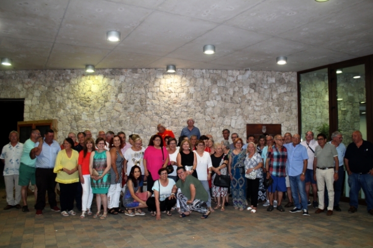 Encuentro de antiguos alumnos de la escuela de Marxuquera