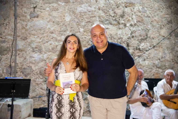 Cristina Àlvarez Roig gana el II Premio de Poesía ''Torre de Piles''