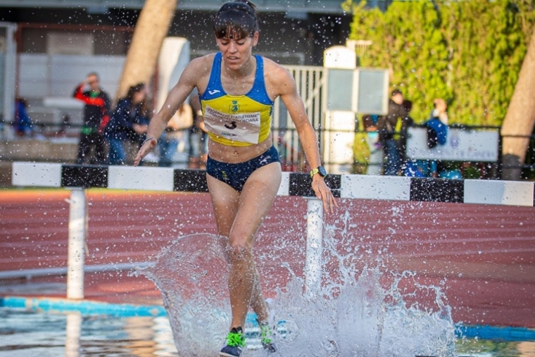 La atleta del Safor Teika, Pilar Vázquez, al absoluto de España en la Nucia