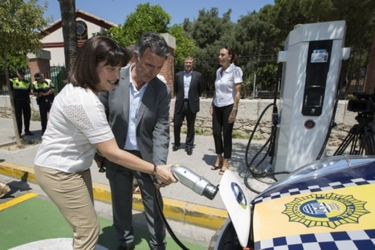 Una App solucionará en Gandia los problemas para cargar coches eléctricos