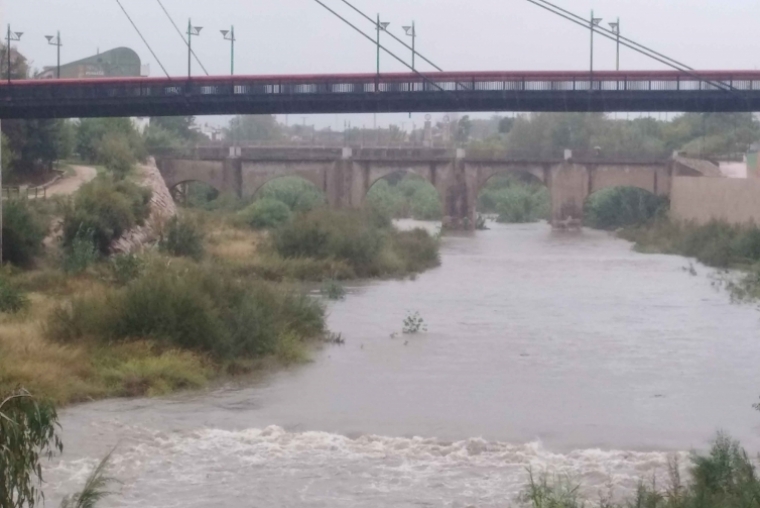 El Serpis con gran caudal en Gandia y La Llacuna con 153 litros a las 11 hrs