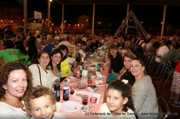 El Sopar de Germanor se traslada al pabellón Raval-Benipeixcar