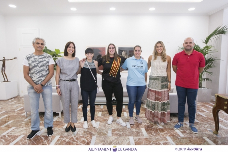 Gandia felicita a las atletas por los resultados en el Campeonato de España