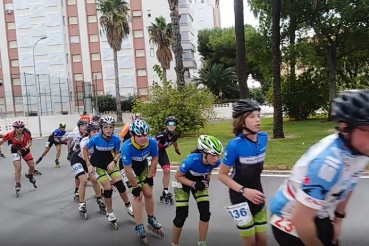Éxito de la II Maratón Roller Playa de Gandia con centenares de patinadores