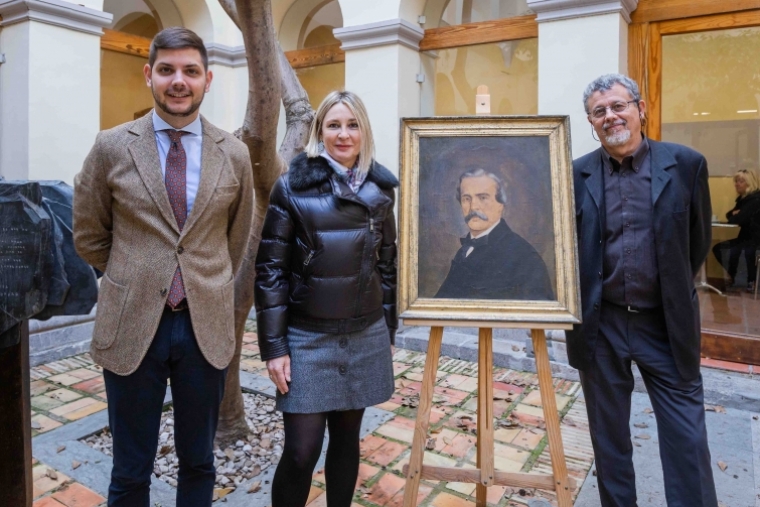 Familiares del ex-alcalde Morán Roda donan a Gandia su retrato