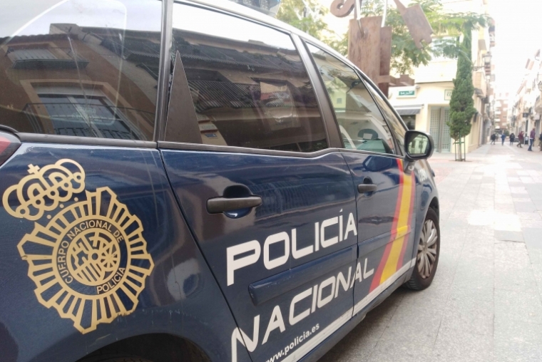 Detenido el atracador que cometió 2 robos en hora y media en Gandia