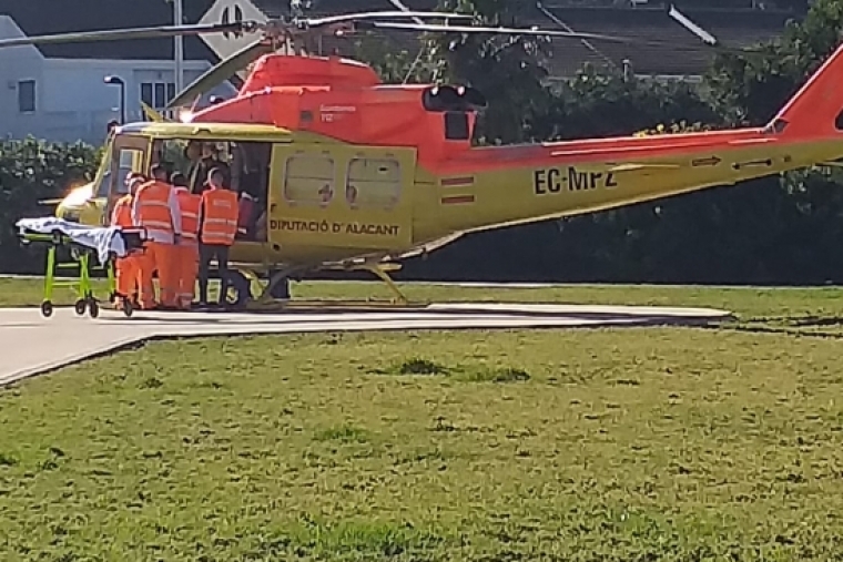 Rescate y traslado de una senderista herida en el Barranc de Gandia