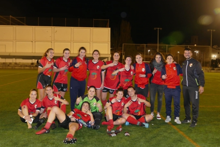 Las chicas del Miramar CF se imponen 2-1 frente al Silla