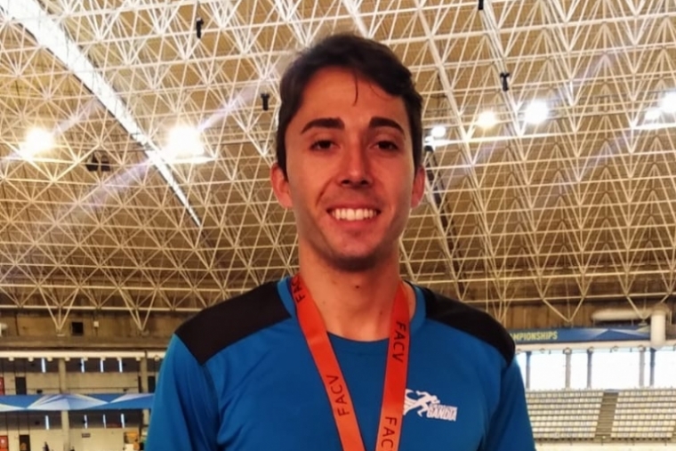 El Club Atletisme Gandia consigue medallas en València y Madrid