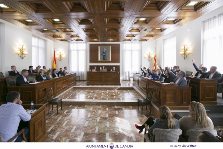 Gandia aprueba la plantilla de personal y los presupuestos para 2020