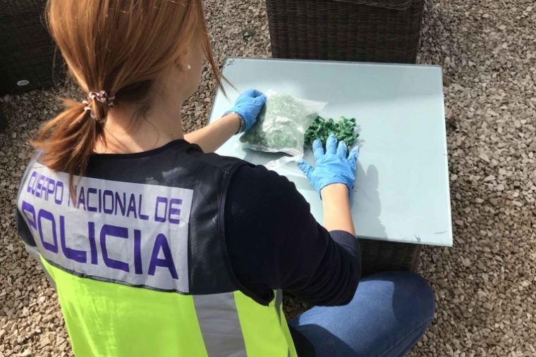 Tres detenidos en operaciones antidroga llevadas a cabo en Piles y Gandia