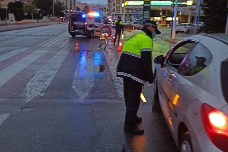 La Policía Local de Gandia impone 357 denuncias por incumplir la Alarma