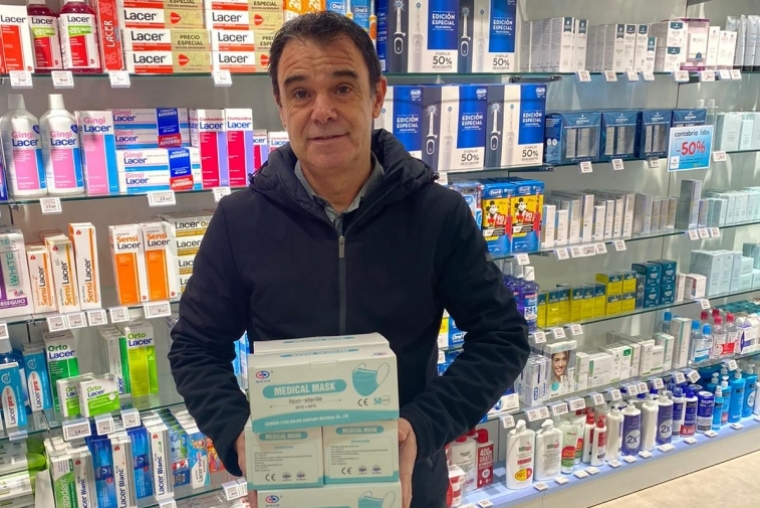 La campaña COVID19 dona 300 mascarillas a la Residencia Jaime II de Tavernes