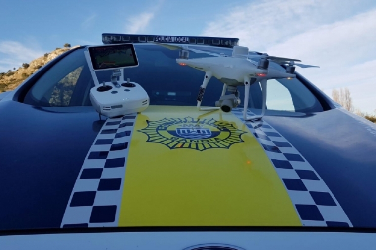 La Policía Local con drones para controlar la llegada de turistas a Gandia