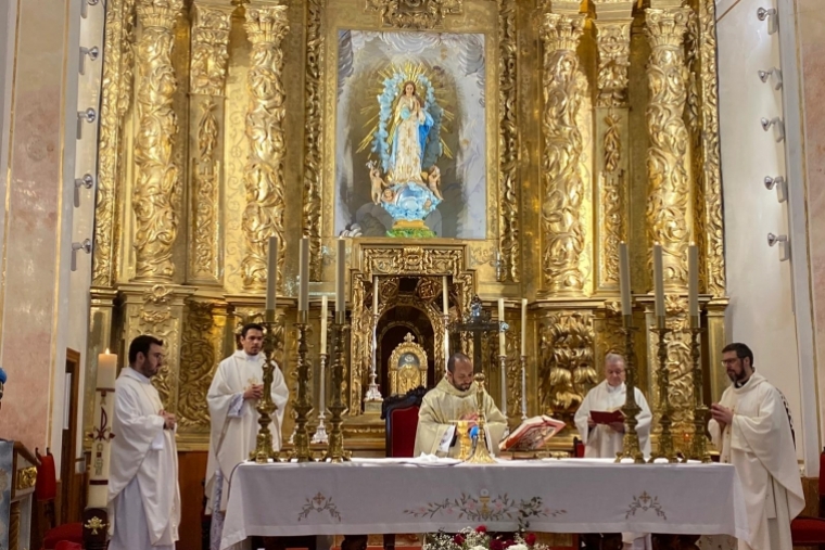 Retransmitida en directo la Misa en honor al Beatet