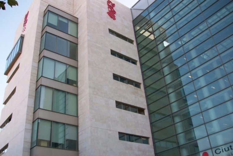 Pagará 10.000 euros por pegar un puñetazo a una persona en Gandia