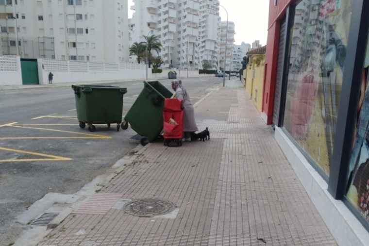 CaixaBank y Fundación La Caixa colaboran ayudando a Cáritas Gandia