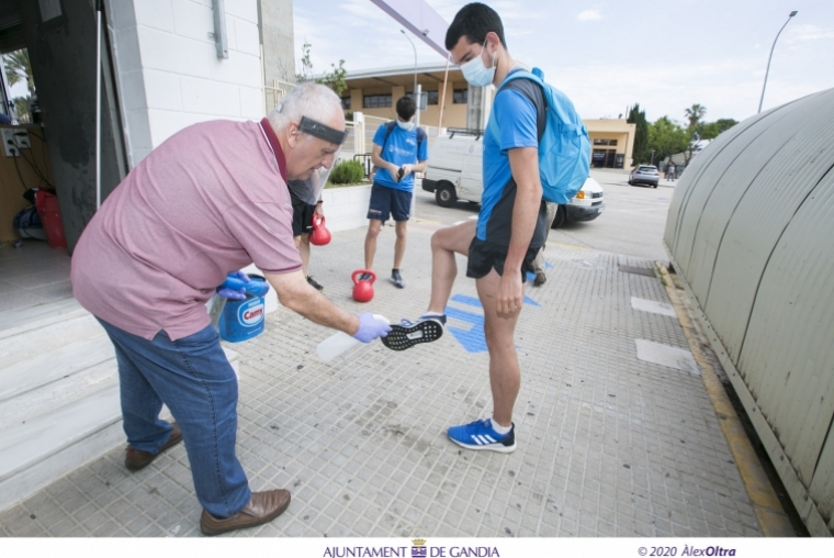 El polideportivo de Gandia abre la jornada post Covid-19 con buen resultado